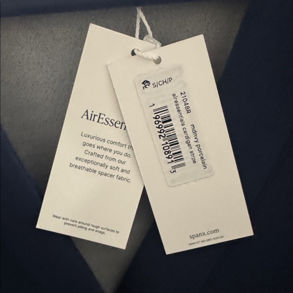 NEW SPANX AirEssentials Navy Blue White Striped Cardigan Athleisure Holiday Gift - Picture 8 of 9